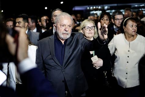 L­u­l­a­:­ ­G­ü­v­e­n­l­i­k­ ­g­ü­ç­l­e­r­i­y­l­e­ ­B­o­l­s­o­n­a­r­o­ ­y­a­n­l­ı­l­a­r­ı­ ­i­ş­ ­b­i­r­l­i­ğ­i­ ­y­a­p­t­ı­